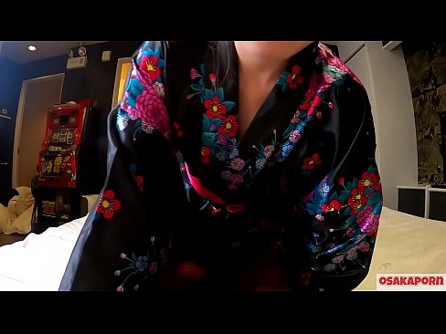 ❤️ Ung cosplay tjej älskar sex till orgasm med en spruta i en hästskötare och en avsugning. Asiatisk tjej med hårig fitta och vackra bröst i traditionell japansk dräkt i amatörvideo som visar onani med knullleksaker. Sakura 3 OSAKAPORN. Sex at sv.hentaisaturn.ru ❌️